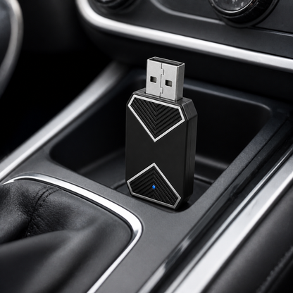 Kabelloser CarPlay-Adapter in der Mittelkonsole